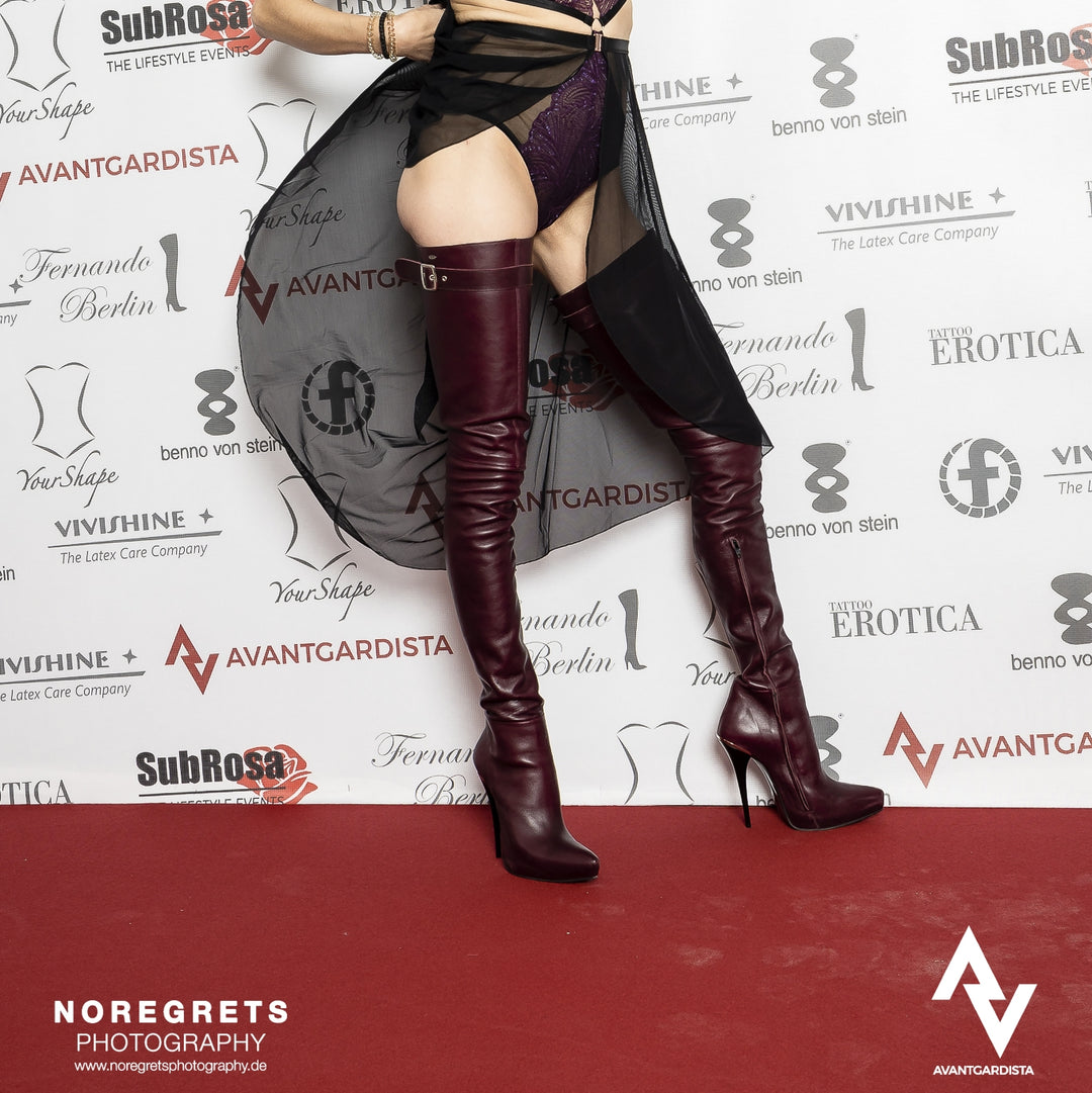 Botas superlargas mosqueteras con hebilla (modelo 316) cuero burdeos