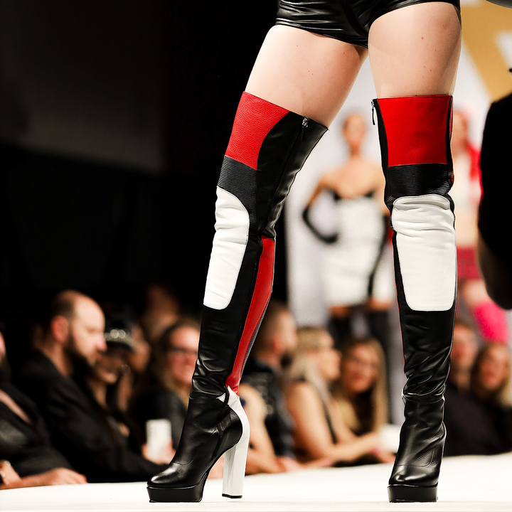 Botas Racer hasta el muslo (modelo 617) de cuero