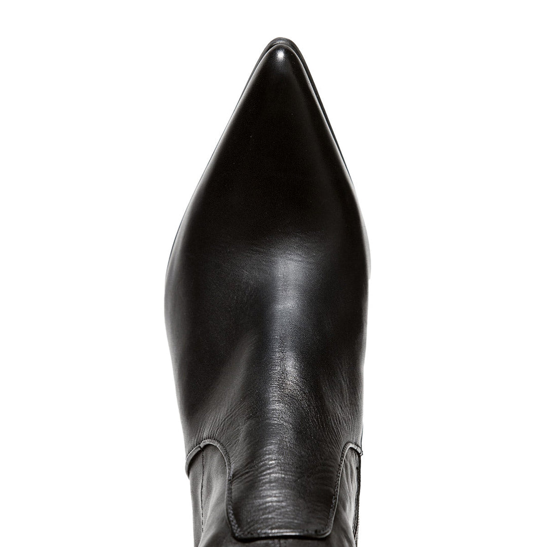 Crotch high boots block heel (model 112) leather ivory