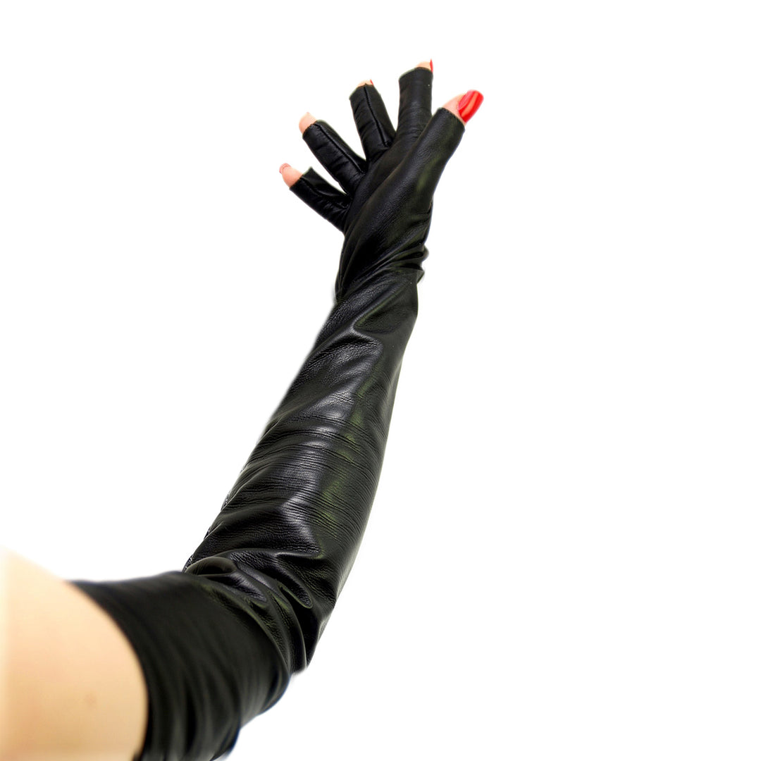 Opera gloves tipless (model 206) leather black