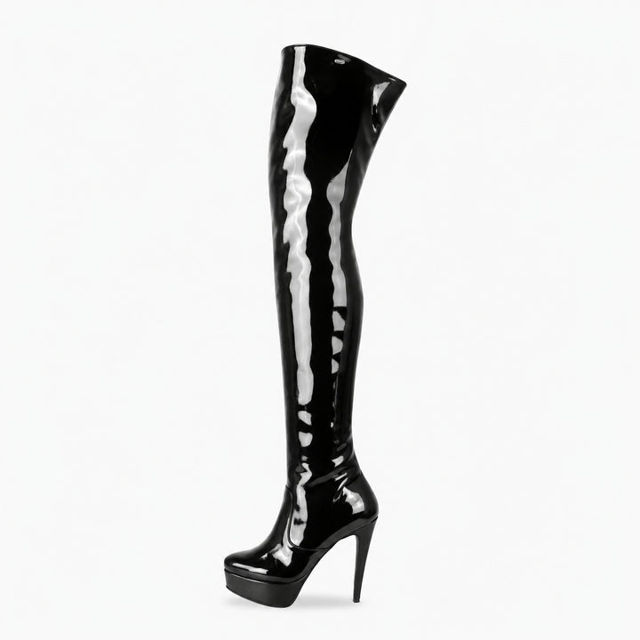 Botas mosqueteras con detalles en contraste (modelo 317) vinilo negra