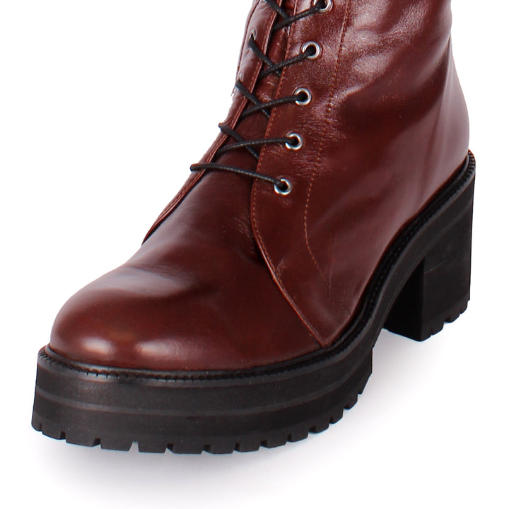 Cuissardes style combat/gothique (modèle 670) cuir marron foncé