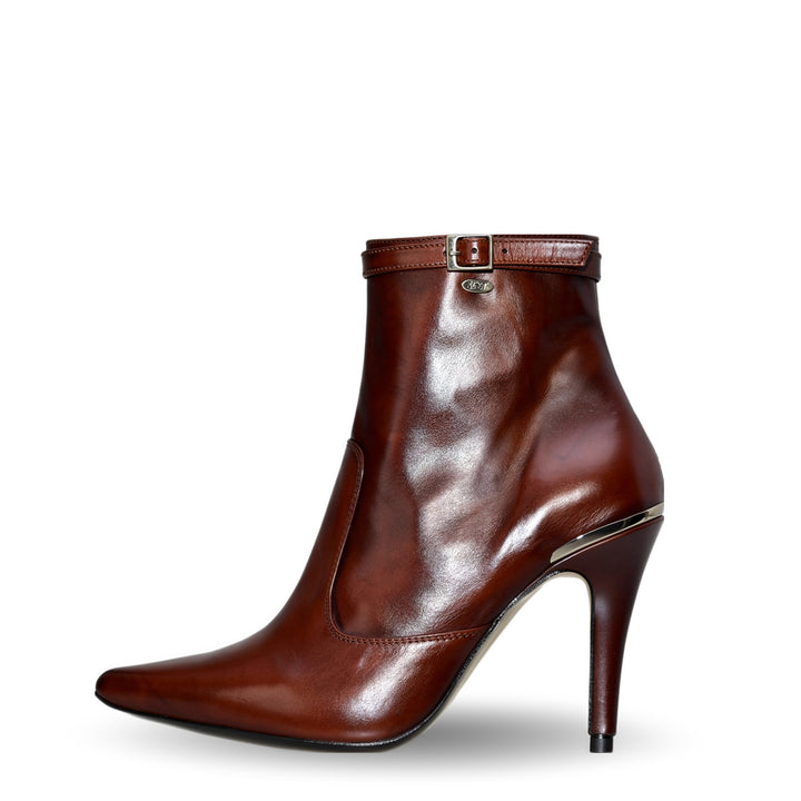 Ankle boots with narrow strap (model 811) leather dark brown