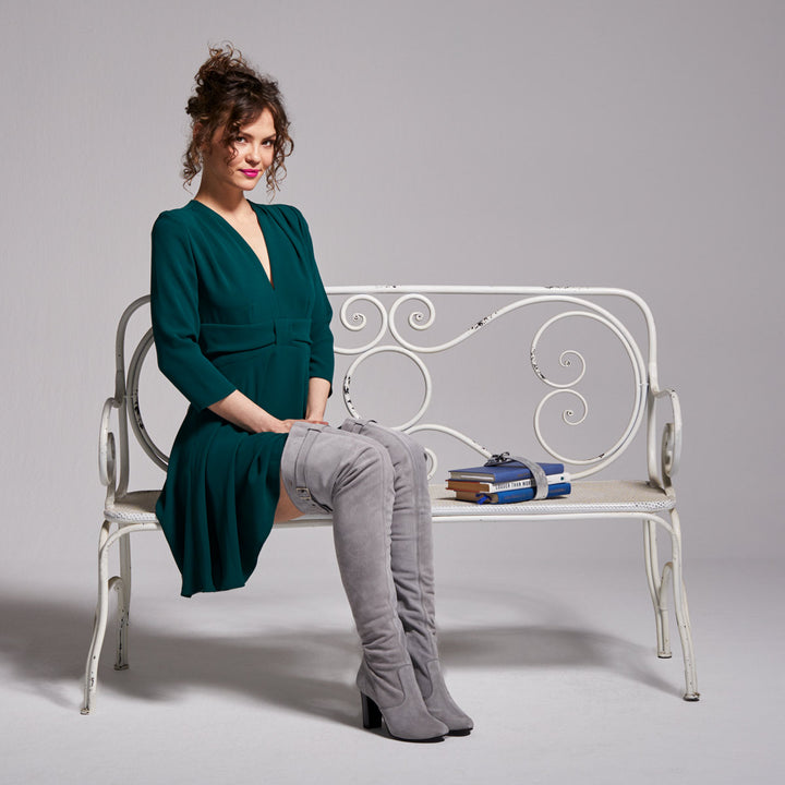 Cuissardes à talon bloc et boucle (modèle 118) daim gris clair