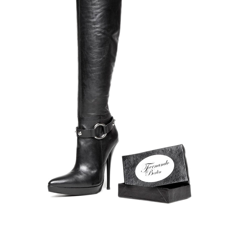 Braceletes de bottes avec rivets et anneau (P3)