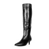 Kneehigh boots with wide shaft and kitten heels made to measure (model 380)